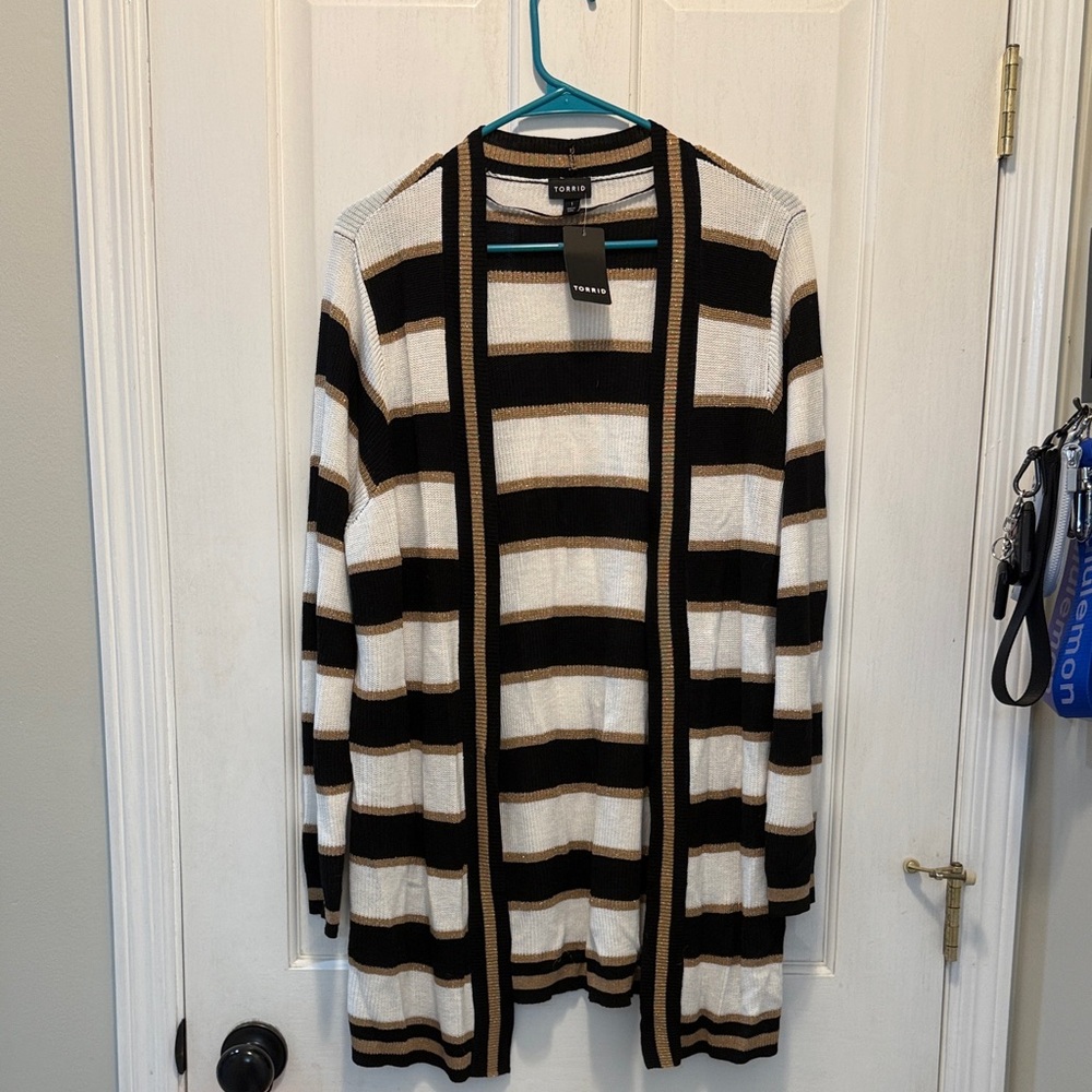 NWT Torrid cardigan